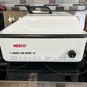 Enesco White Roast-Air Oven 12